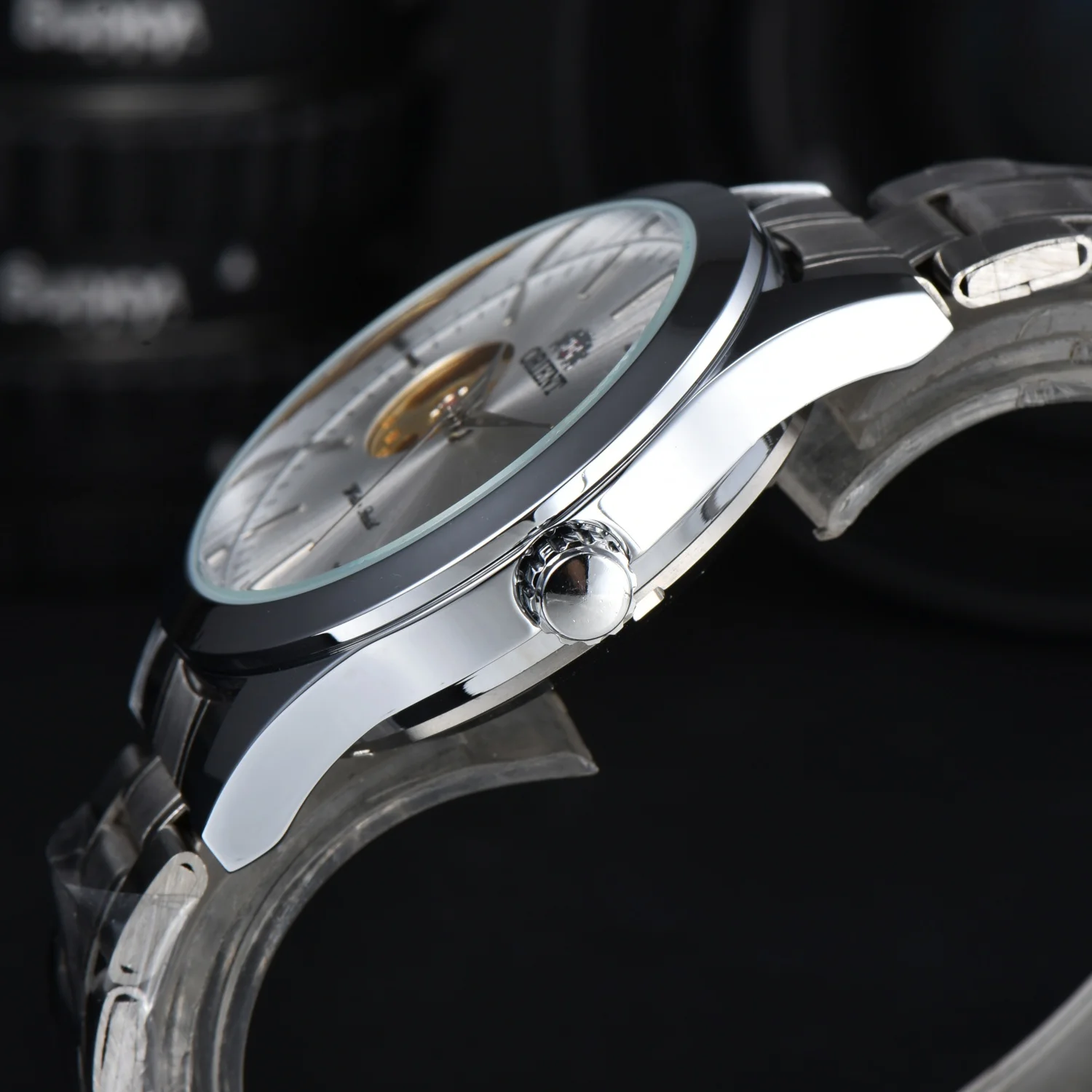 Jam Tangan Orient Refurbished Jepang Otomatis Mekanik Sepenuhnya Desain Hollowed Out untuk Pria Bisnis dengan Tali Baja Tahan Karat
