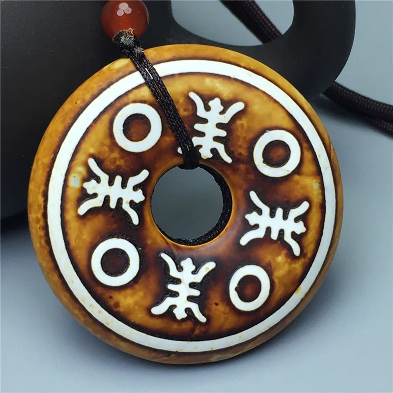 

Vintage Home Ornament Mascot Round Tibetan Dzi Bead Pendant Amulet Lucky Symbol Eyes Hanging Bless Talisman