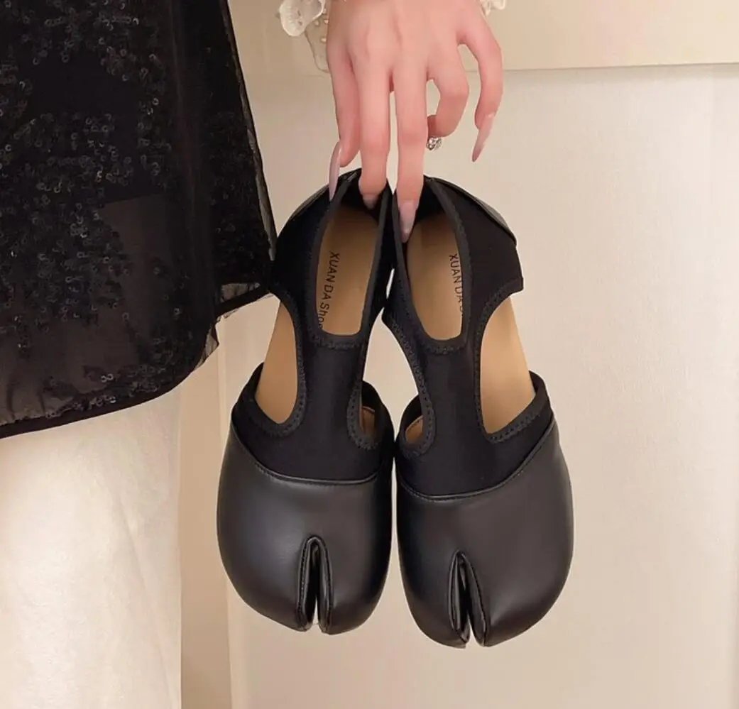 New Women Ballet Flat Tabi Ninja Sandals Fashion Split Toe Slip On Ladies Elegant Boat Shoes Women Soft Heel Mary Jane Shoes
