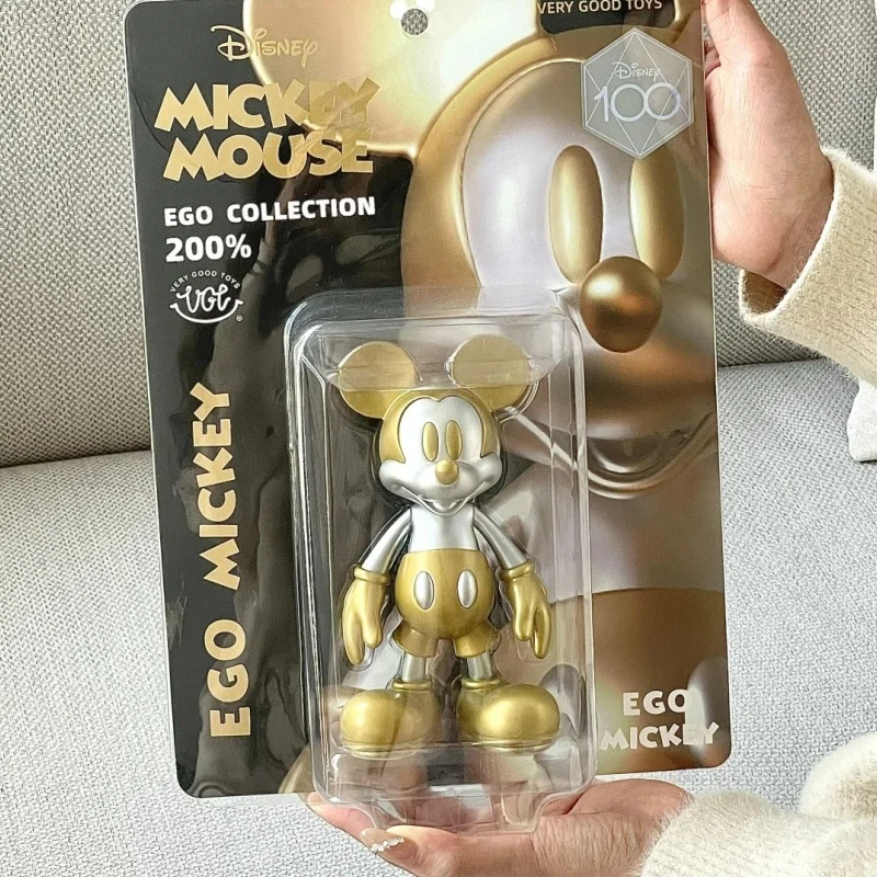 Original Disney Vgt Mickey Anime Figure Toy Cartoon Christmas