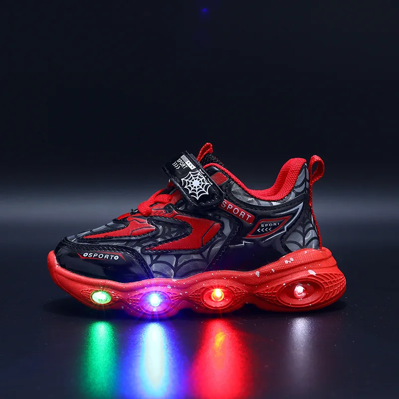 LED Baby świecące buty chłopięce świecące Spiderman sportowe trampki chłopięce antypoślizgowe buty dla małego dziecka latarki Led Disney