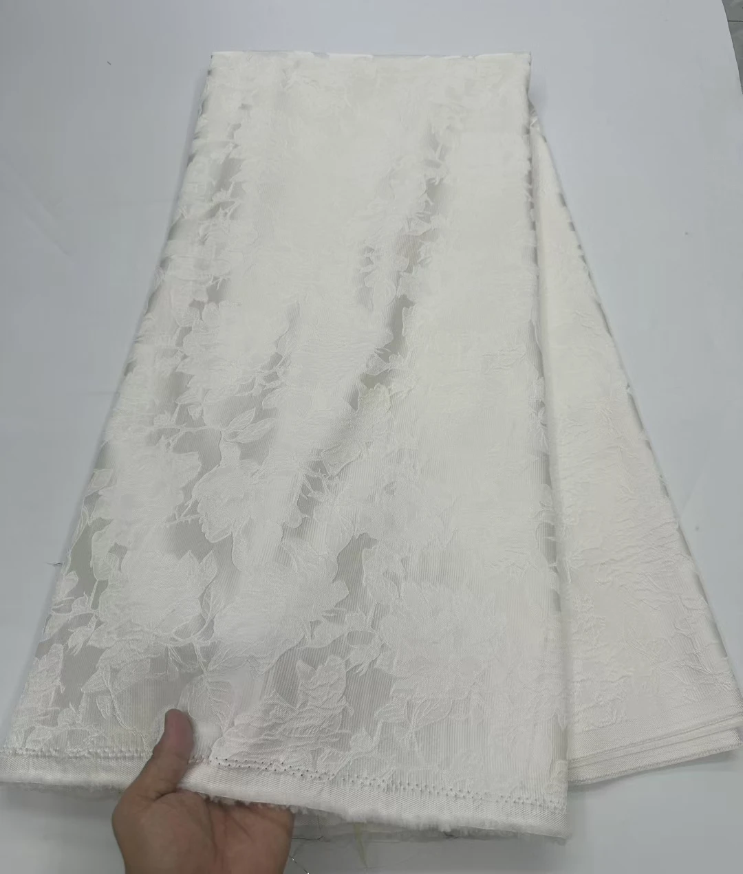 

Африканская парча, дамасская кружевная ткань, 2025 г., высокое качество, нигерийская французская жаккардовая кружевная ткань для женщин, праздничное платье, шитье KHD25164