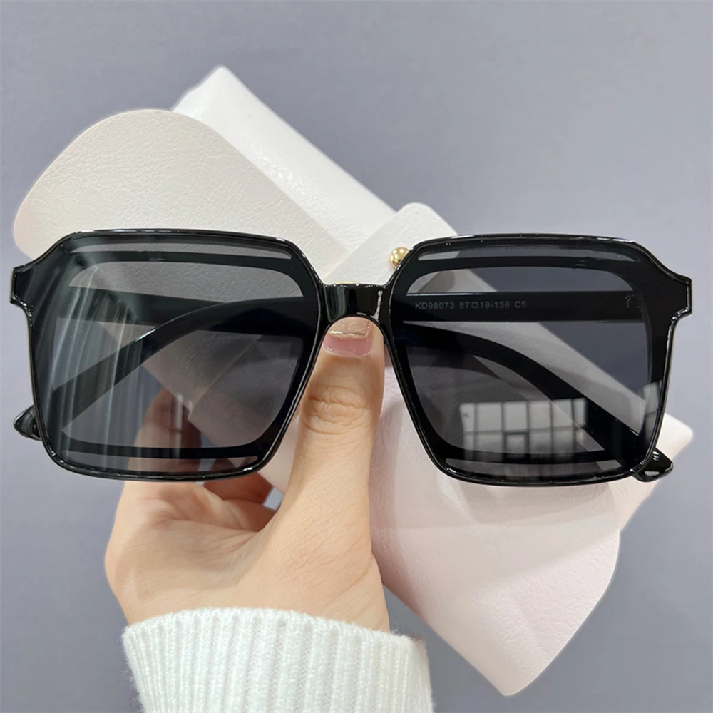 New Square Frame Sunglasses Anti-UV Travel Sun Sun Glasses Visor Large Woman Glasses UV400 Gradient Eyewear Oculos De Sol