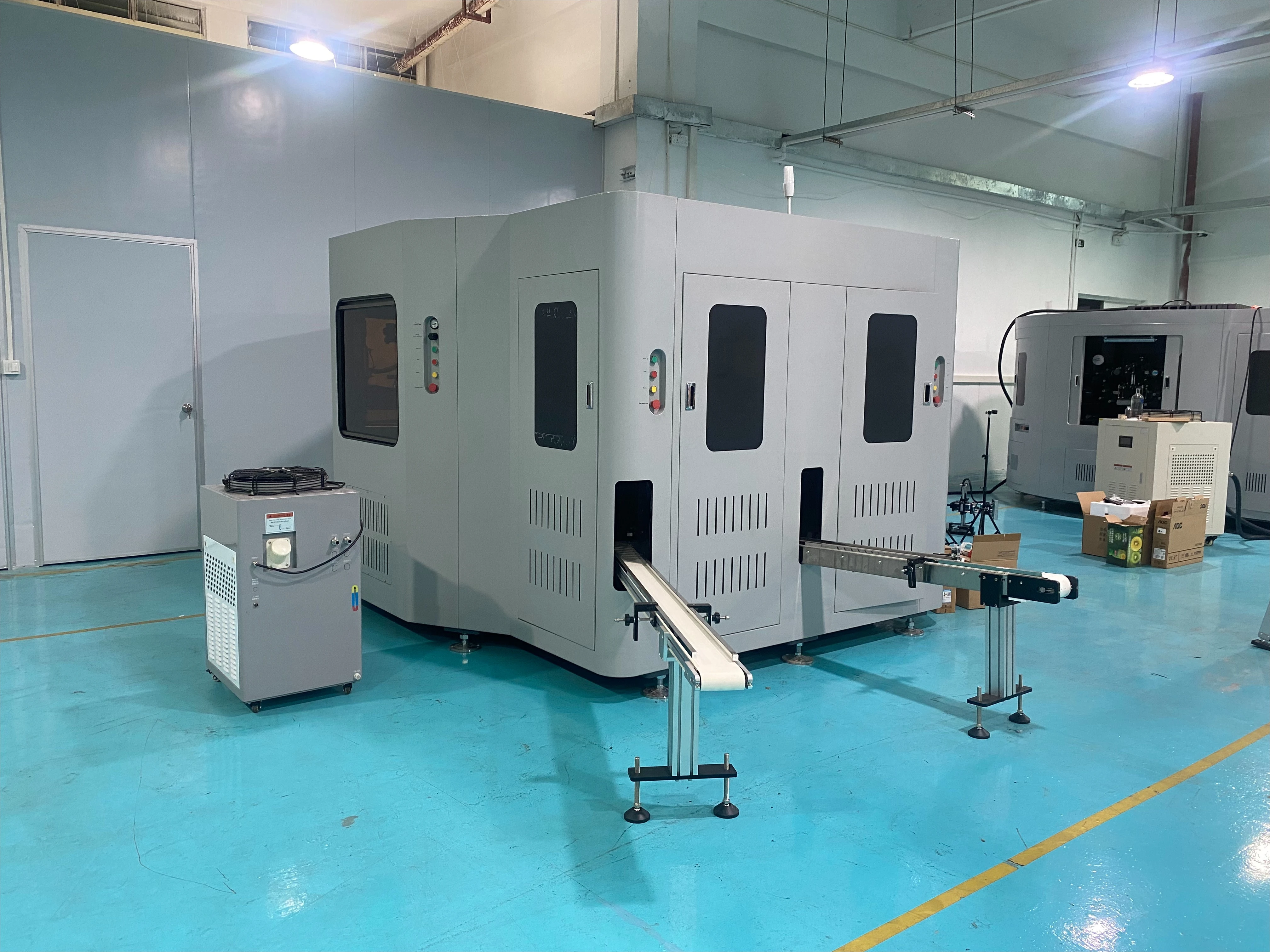 3color Fully Automatic CNC Screen Printing Machine and Suitable for Bottles of Different Capacities