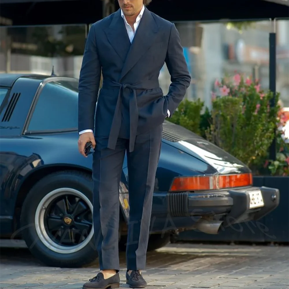 

Однотонный черный деловой костюм для мужчин, комплект одежды для торжественных случаев, куртка с остроконечными лацканами, брюки, офисная работа, интервью, мужская одежда