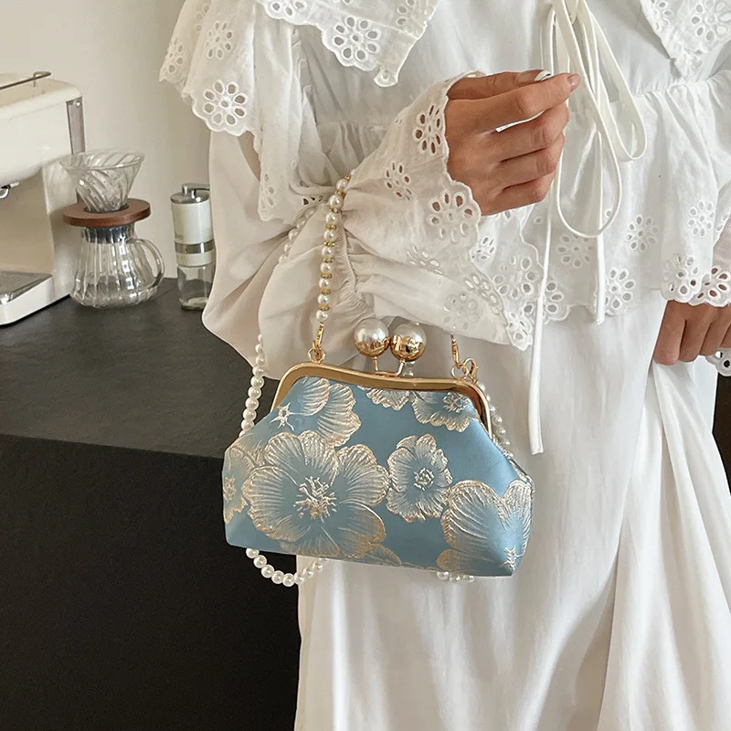 

Banquet Bag New Qipao Embroidered Women's Chinese Handheld Cross Shaped Multi Functional Pearl Banquet Bag