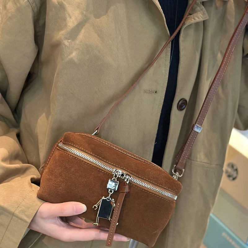 

Осень-зима женская мини-замшевая сумка через плечо из воловьей кожи Роскошная дизайнерская женская дорожная сумка через плечо