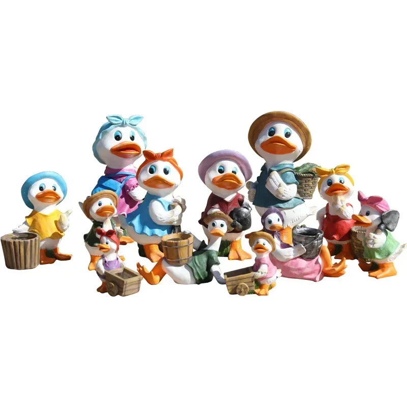 

Cartoon duck ornament, outdoor fiberglass flower tank, garden landscape, garden courtyard, kindergarten,