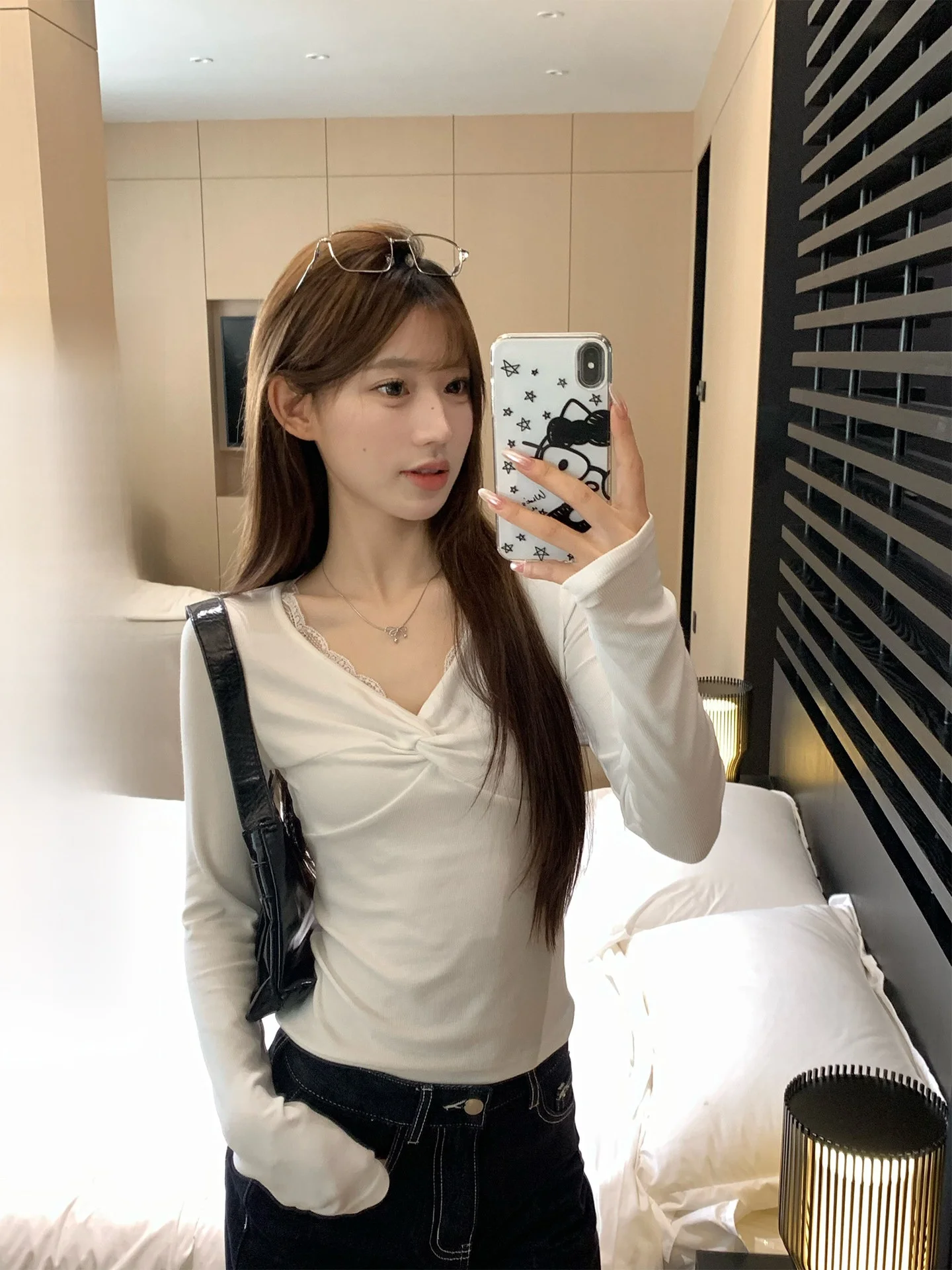 

Женская футболка Slim Fit Long Sve, нижнее белье с кружевной отделкой Base irt, ранняя осень, новинка Sle Song Zhengen Commute Sle, хлопок...