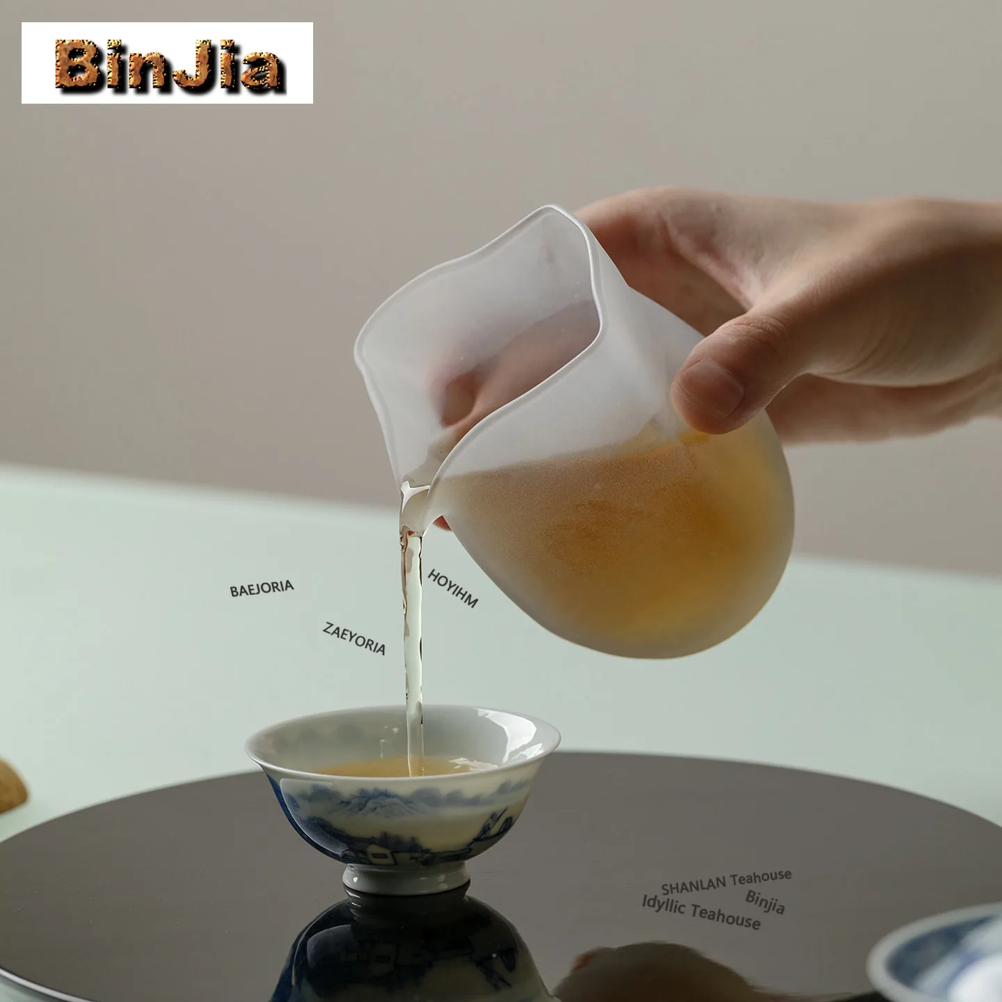BAEJORIA 210ml Abrazine Square Fancy Top Glass Tea Pitcher Pour Tea Cha Hai Dispenser Justice Cup Fair Mug Tea Items Accessories
