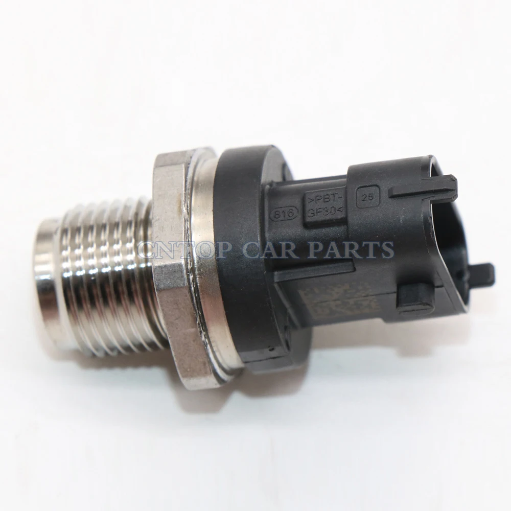 0281006064 BC3Z-9F838-A LR020693 Sensore di pressione olio per Ford F-250 F-350 F-450 F-550 Jaguar Land Rover Range Rover 6.7L
