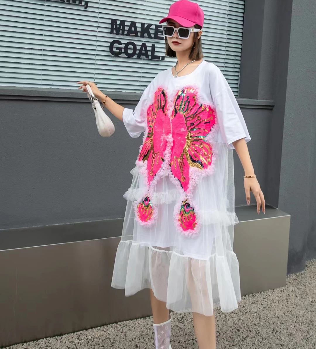 Zomer Nieuwe Bloem Kralen Pailletten Stiksels Mesh T-Shirt Vrouw Mode Losse Mode Ronde Hals Jurken Met Korte Mouwen Dames