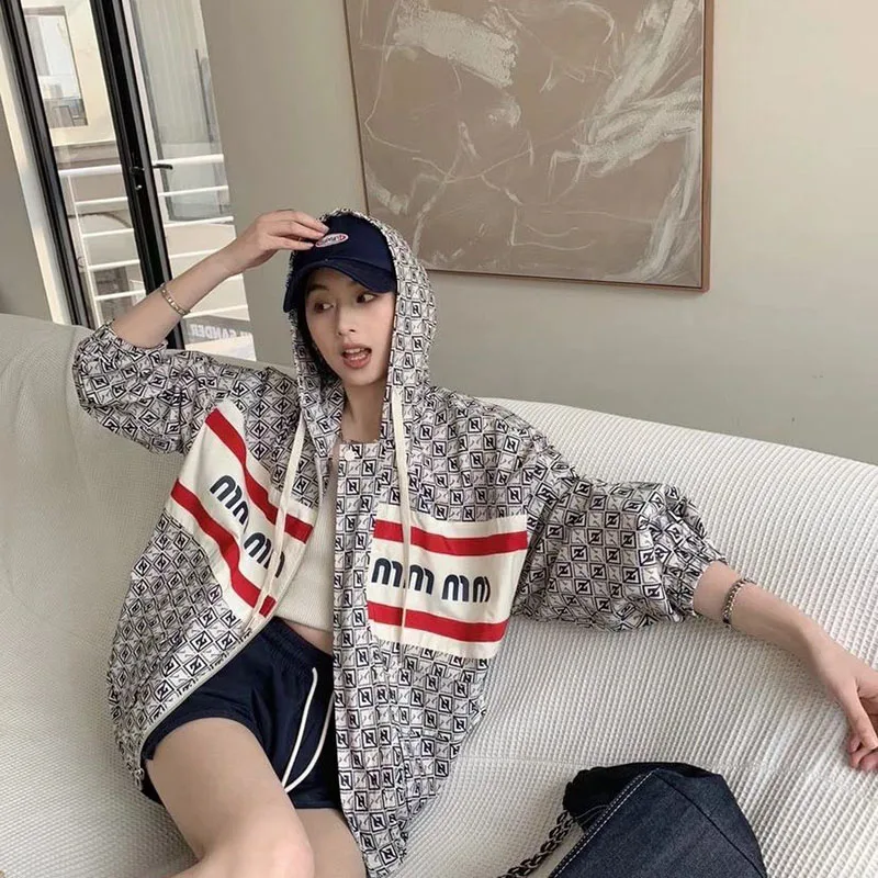 Spring Summer Thin Money Hooded Sunscreen Coat 2024 New Fashion Loose Letter Printing Jacket Sunscreen Shirt Outerwear Female