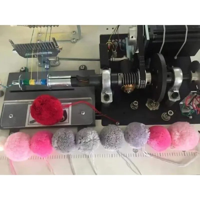 2022 Popular Pompom Hat Machine With Auxiliary Knotting Function