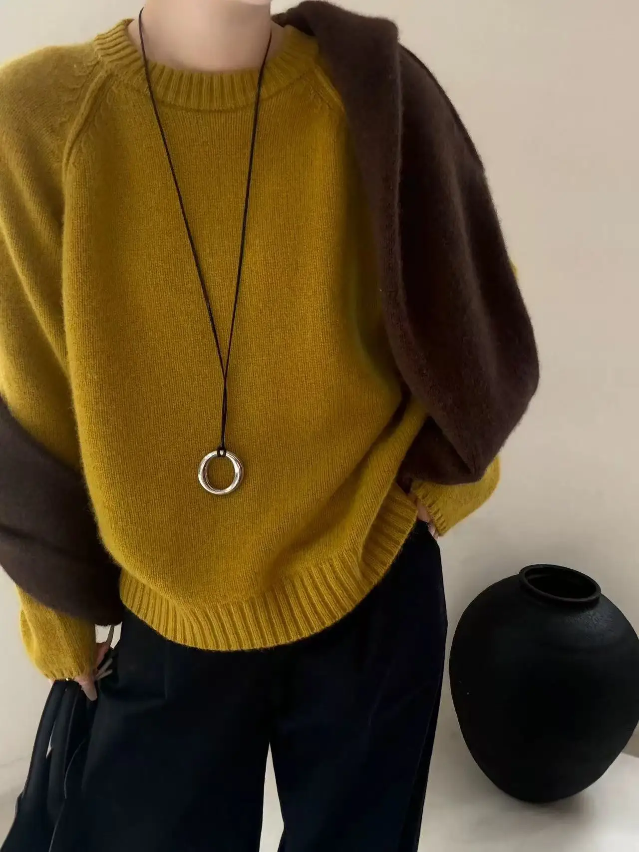 Maglione lavorato a maglia di lana pullover tinta unita girocollo da donna con trama ampia, morbida e morbida, maglione base casual e semplice