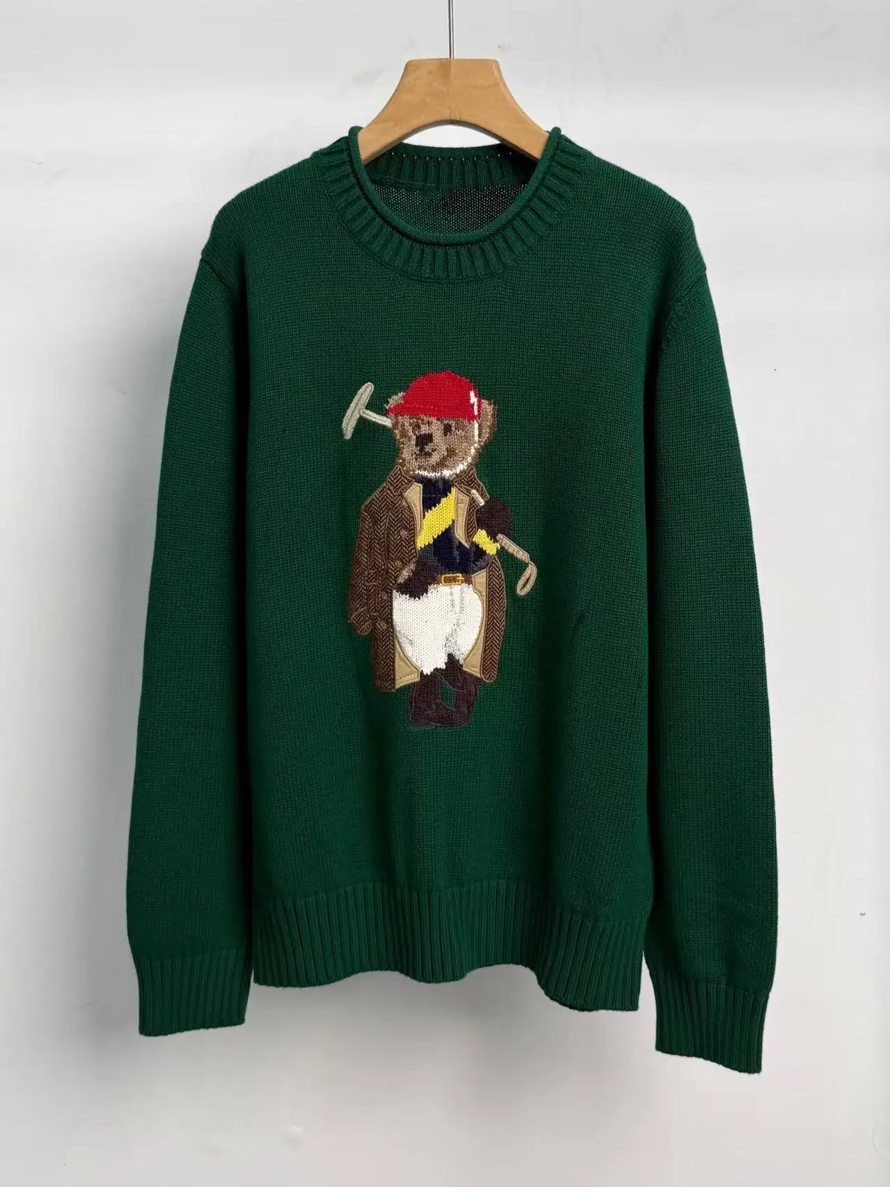 2026 Fall/Winter Men's Bear Embroidery Heavyweight Jacquard Pattern Crewneck Sweater Pullover
