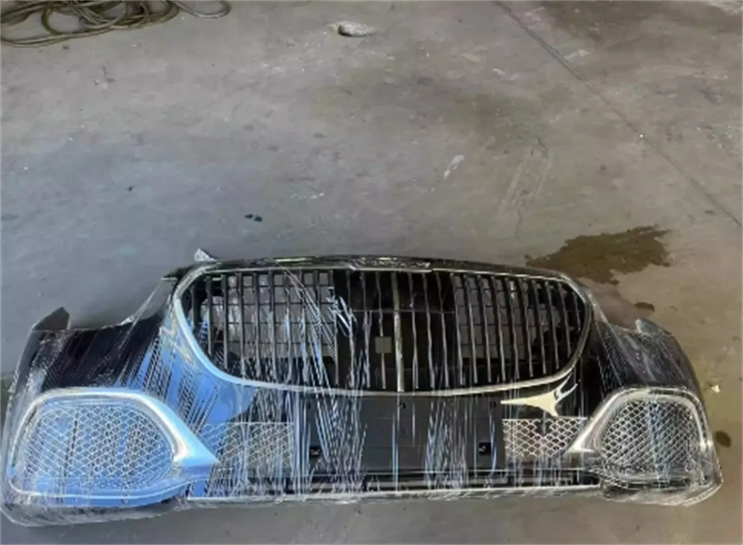 

Car body kit Front bumper surround for Mercedes-Benz W223 S class modified Maybach Radiator grille