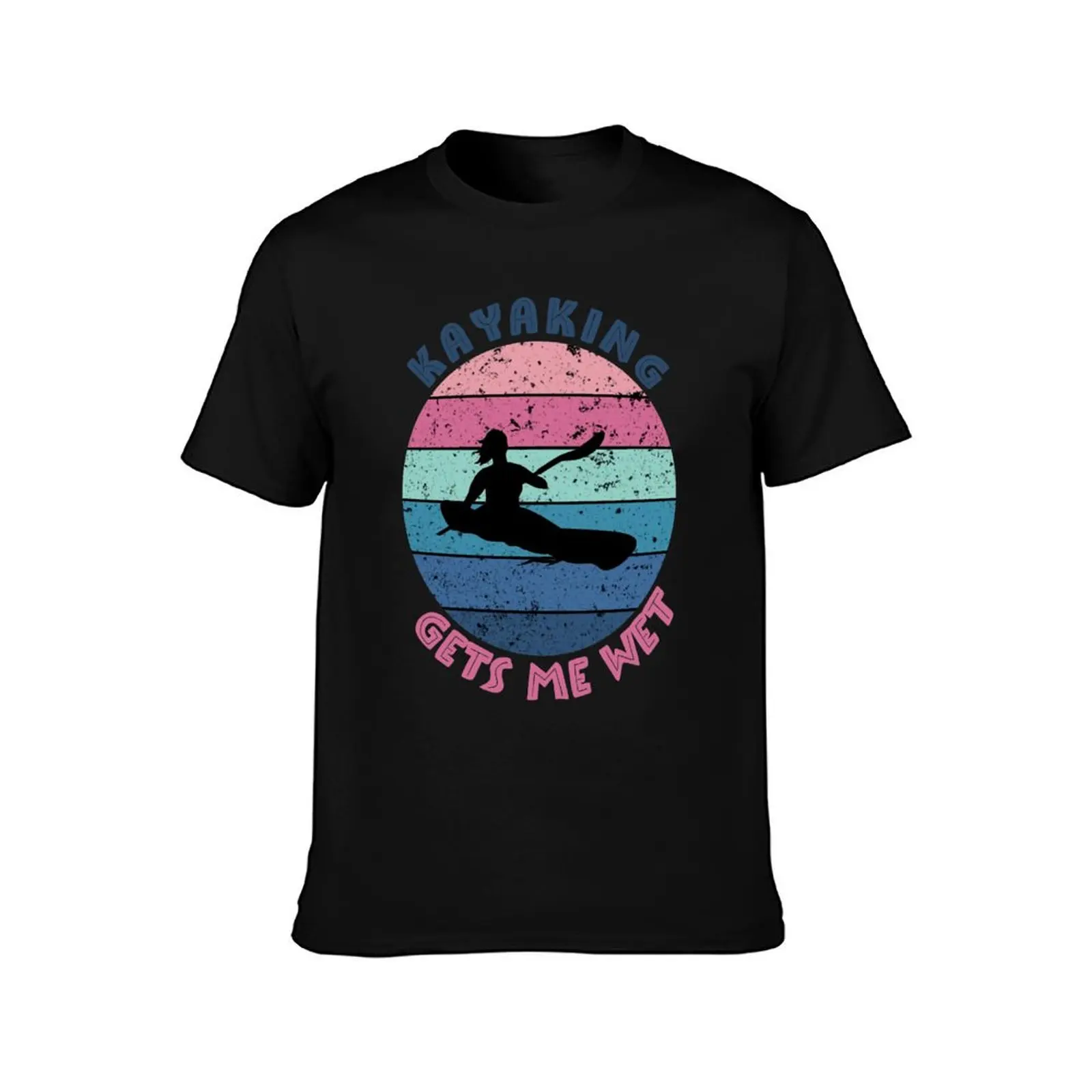 Kayaking gets me wet girl vintage T-Shirt Casual Trendy Short Sleeve T-Shirt