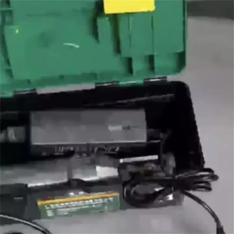 Portable Coconut Sk…