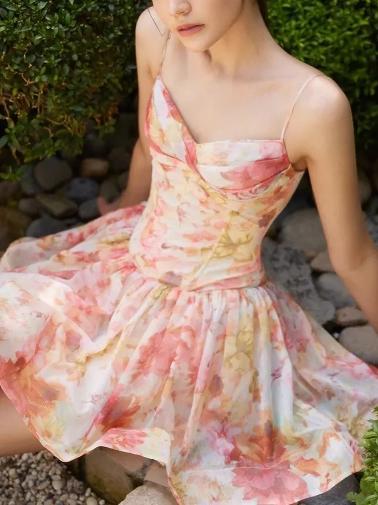 فستان GypsyLady مطبوع عليه زهور فستان قصير أنيق غير رسمي Strappy صيفي بدون أكمام بدون ظهر للنساء فساتين مكشكشة للحفلات