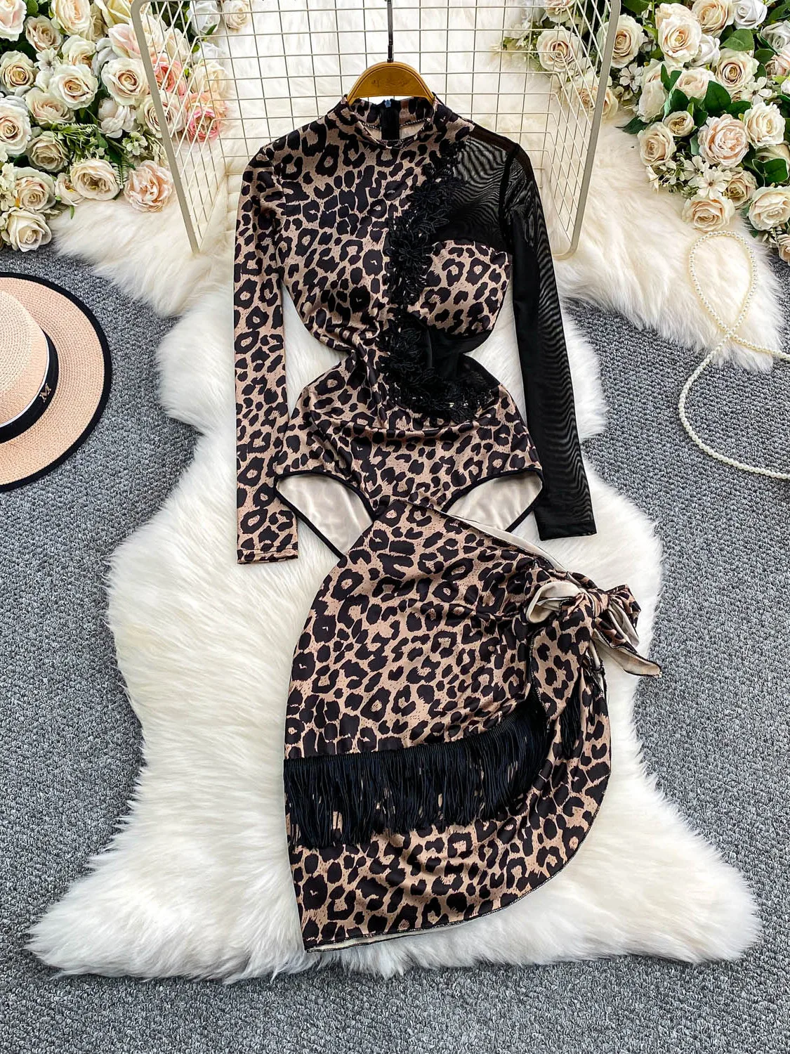 

Ele Long Sve Leopard Print Bodysuit Set with Tassel Trim Me Splicing Design High Waist Straight Cut Commute Sle
