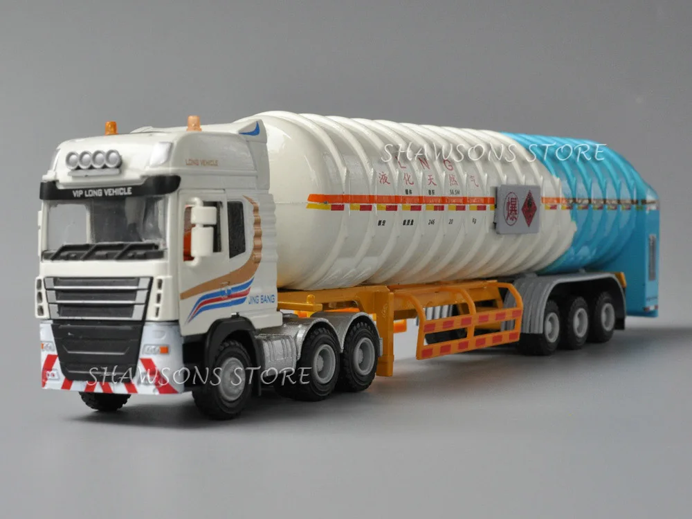 1:50 Scale Diecast Model Tanker Truck Toys Tractor With Gas Tank Semi-Trailer Miniature Replica