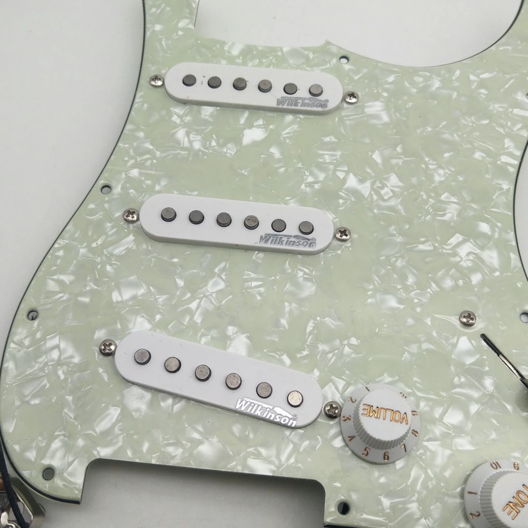 

Guitar Prewired Loaded with SSS Pickguard With Single Coil Pickups Set for ST Electric Guitar Replacement Parts