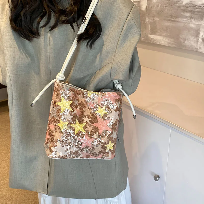 XJ Women's high-end feeling large bag women's new fashionable sequin shoulder bag versatile large capacity crossbody bucket bag