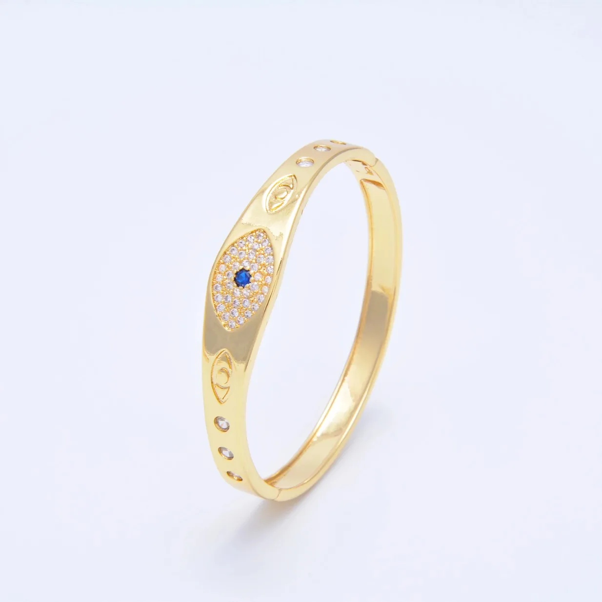 Simple Closed Gold/silver Color Bracelets Paved Zircon Demon Evil Eye Accessories Brass Bangles Jewelry for Women Lady Girls