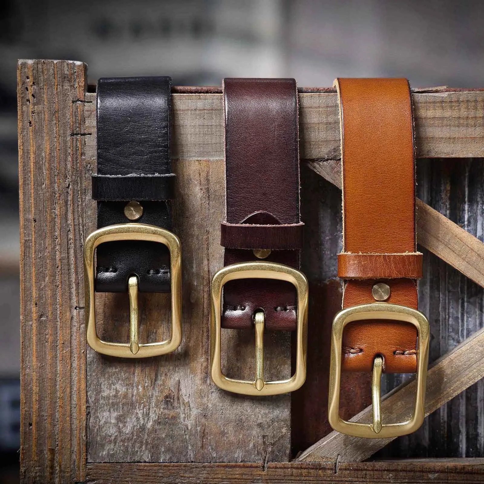 Vintage Echtleder-Herrengürtel mit Kupferschnalle, Handgefertigter Casual-Gürtel mit Geschenkbox, Verstärkter Oberleder-Gürtel aus Italien – Detail 8