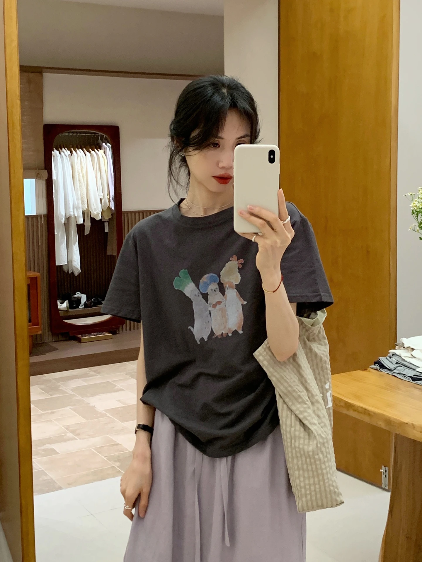 

Свободная женская футболка с коротким рукавом и принтом грибов в корейском стиле, повседневная модная летняя новинка, универсальный дизайн, круглый вырез