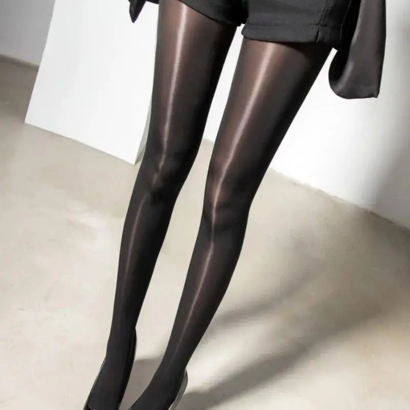 

Women's High Oil Content Glossy Horse Oil Stockings Plus Size Thin Breathable Pantyhose Highly Elastic Glossy Sheer Tights Socks