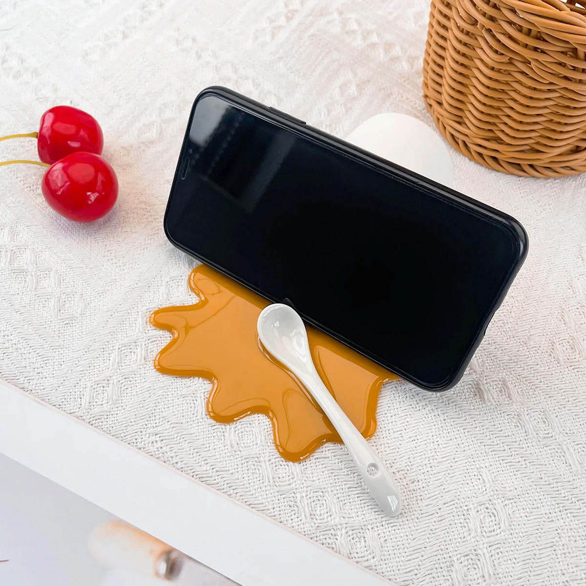 Lustige gefälschte Kaffeetasse – PVC-Telefondock für Streich-Requisiten, Bürodekoration und mobile Videobeobachtung – Detail 4
