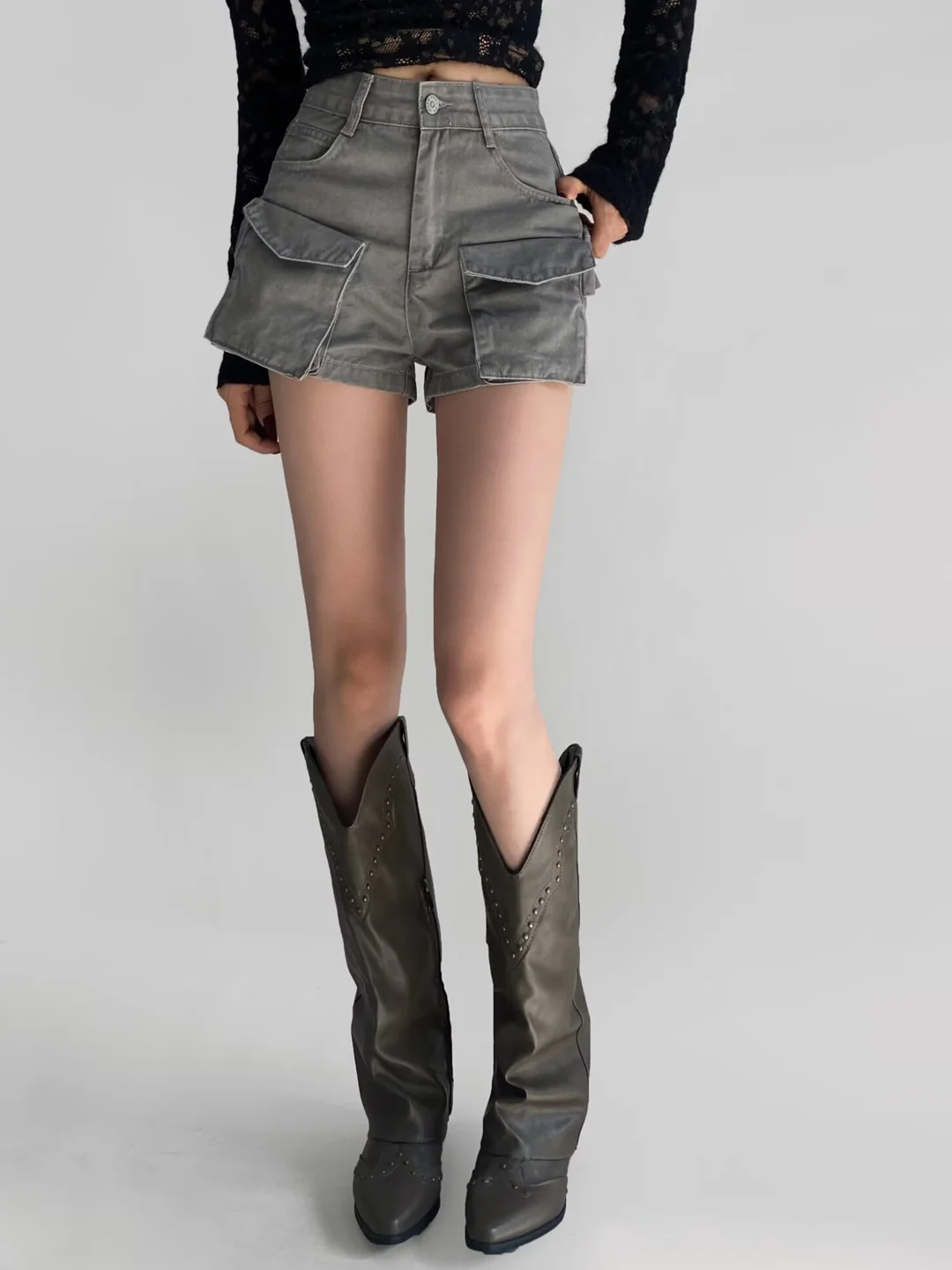 American Style Casual High Waist Work Pants Women's Summer 2026 New Multi Pocket Slimming Hot Pants Straight Leg A-Line Shorts