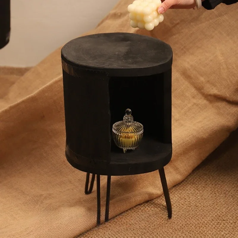Surprise retro small apartment living room vintage black sofa side table corner storage small coffee table storage creativity