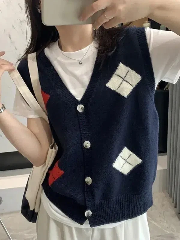 Spring Autumn Retro Diamond V-neck Knitted Vest Women's Sweater Outerwear Cardigan Shoulder Pad Decorated Commute Style