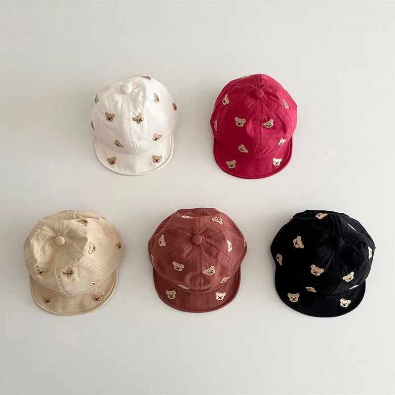 

Новая весенняя детская кепка-флэткап для девочек 2-6 лет с вышивкой медведя, 6 цветов, регулируемая, для мальчиков, с плоским козырьком, бейсболка