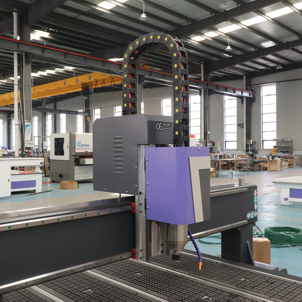 Hochleistungs-genauer 3D-Holz-CNC-Fräser/1325 CNC-Fräsmaschine zum Schneiden von Aluminiumplatten, Werbeindustrie zu verkaufen
