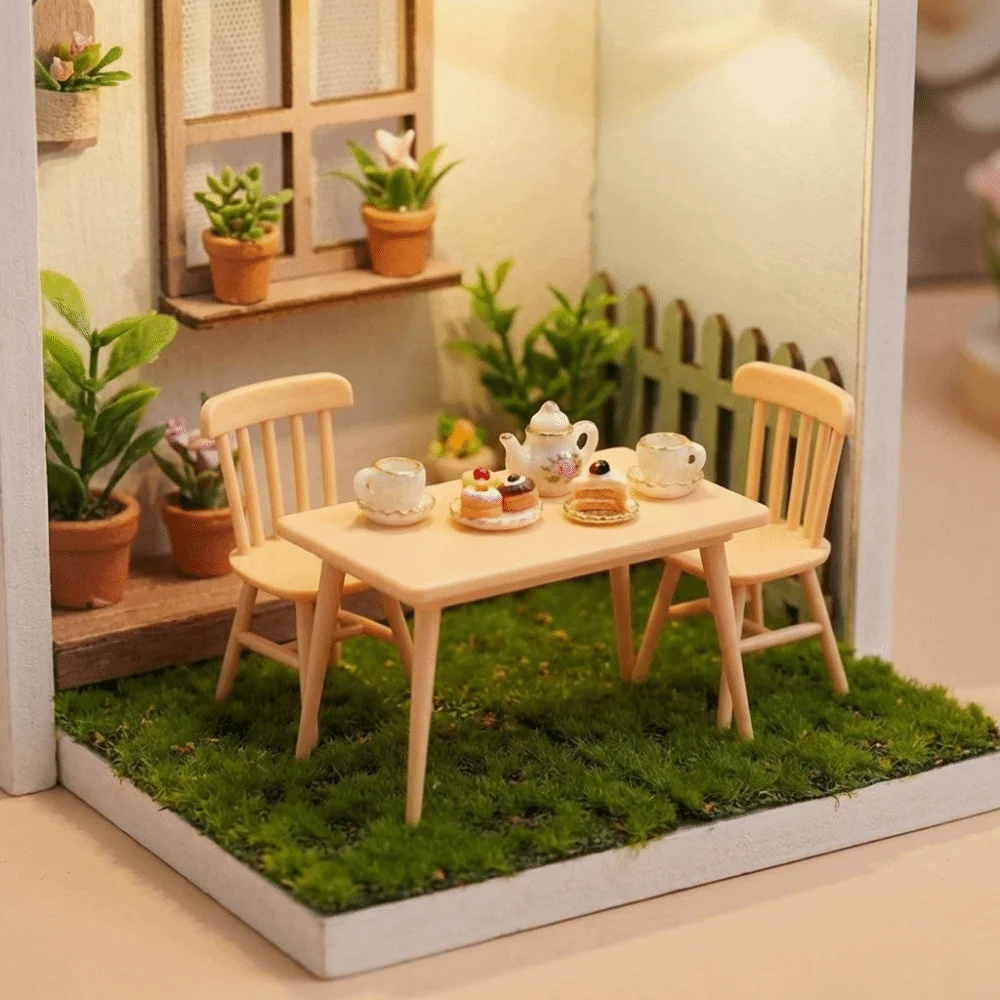 1 Set Ornament Simulation Miniature Table and Chair Model Plastic Mini Dollhouse Scene Ornament Detailed for Dollhouse Scene