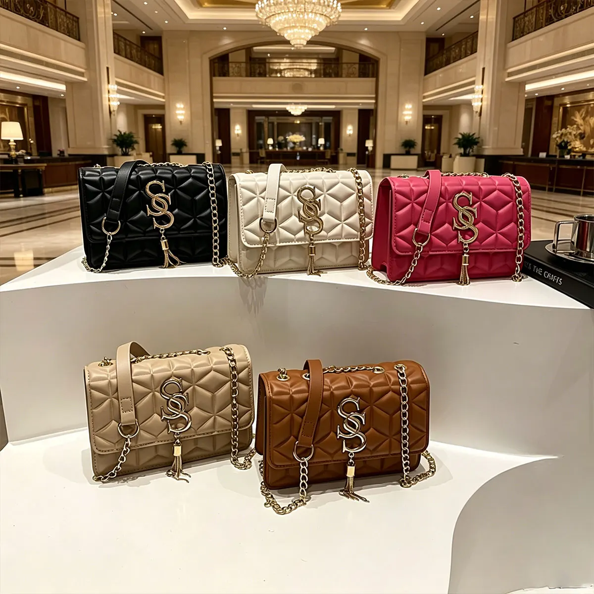 Fashionable Small Fragrant Style Argyle Quilted Small Square Bag, Metal Letter Tassel Crossbody Bag, Women Commuter Shoulder Bag