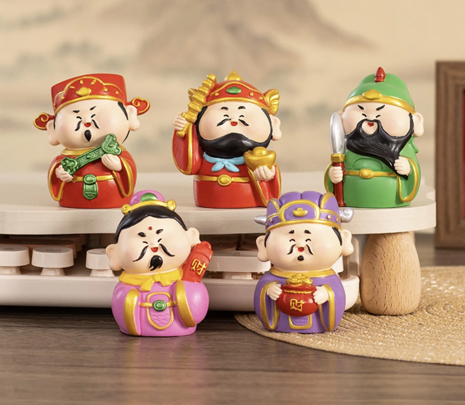 

God of Wealth Small Ornament Office Desktop Workstation Decompression Car Decoration Resin Craft Gift Ornament