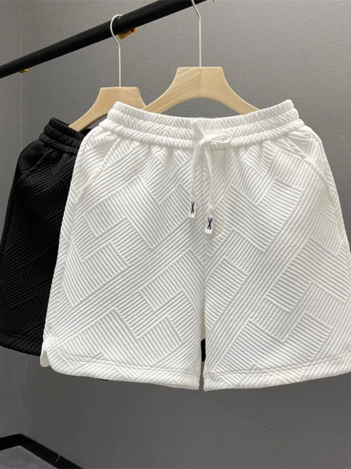 

Trendy White Five-Point Men's orts Design Sense Diamond Pattern Breathable Summer Home Outdoor f-length Polyester Elasti...