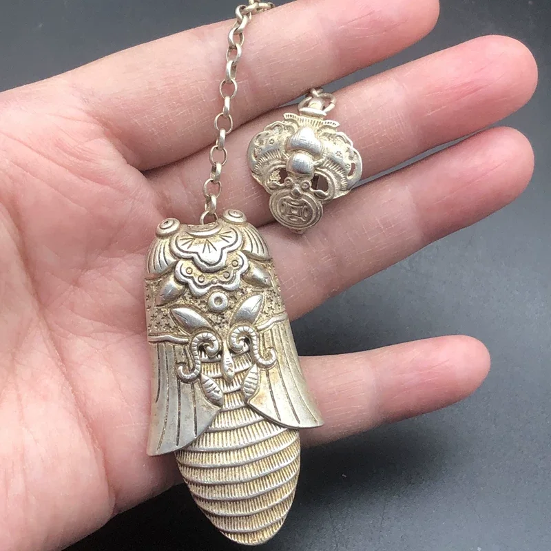 Rare Old Chinese Miao Silver Feng Shui Cicada Bat Amulet Pendant Necklace
