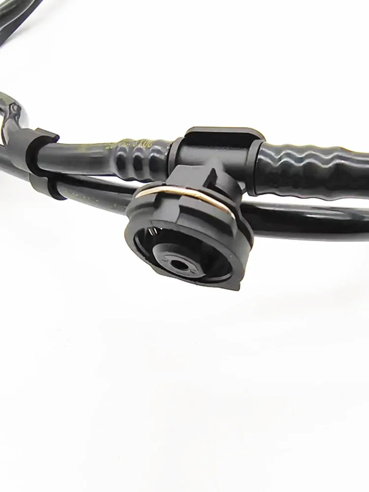 A2055016600 For Exhaust Tank Pipe of Ventilation Pipe of Mercedes Benz Vent Line W205 C-class C180 C200 C250 C300