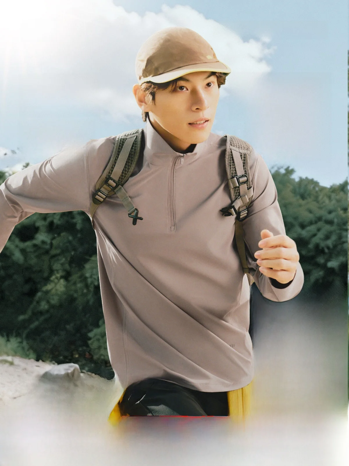 

Bananain Men's Long Sleeve T-Shirt White Fleece Lined Sportswear Half High Collar Quick Dry Sun Protection Breathable Base Layer
