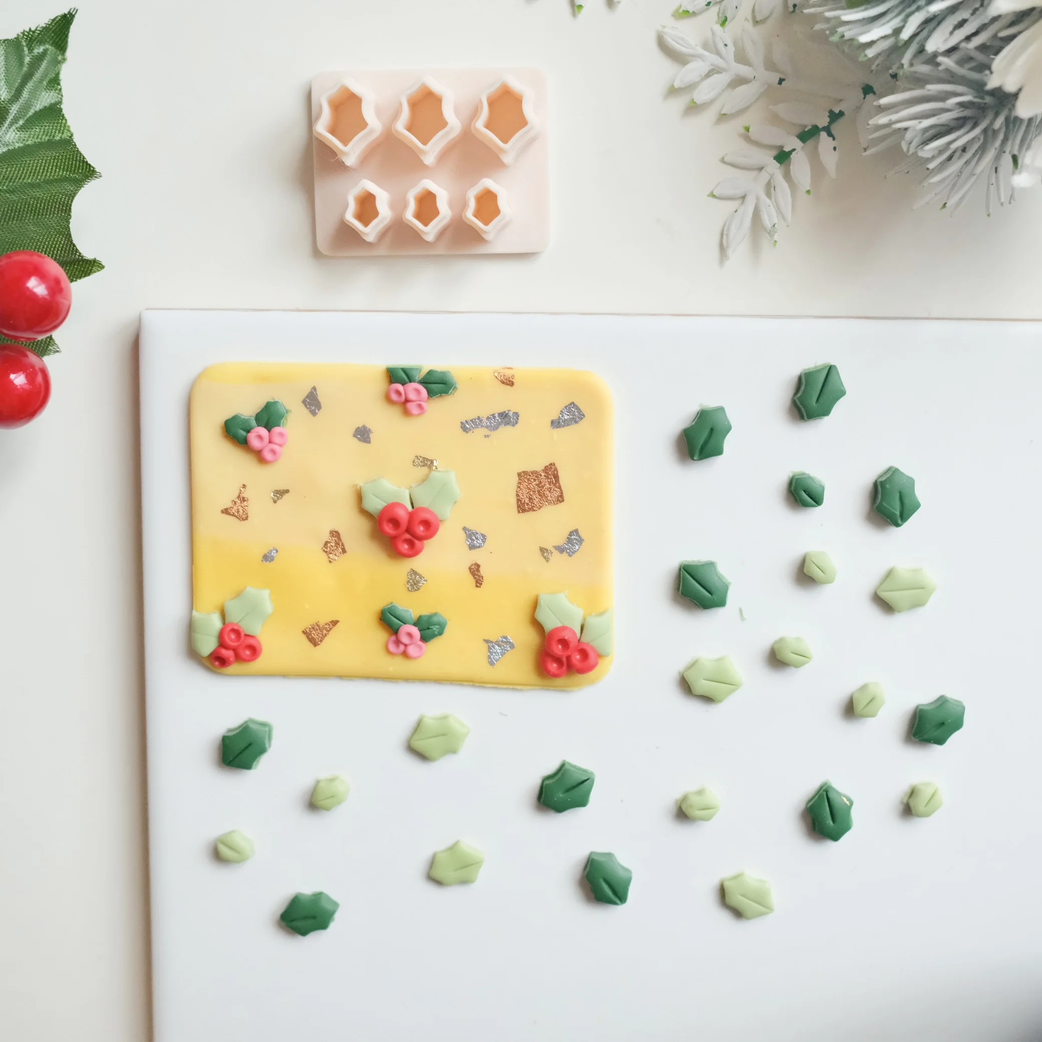 Christmas Holly Leaf Stud Cluster Polymer Clay Cutters for Earring & Jewelry Making, Winter Series Clay Molds for Jewelry Maker