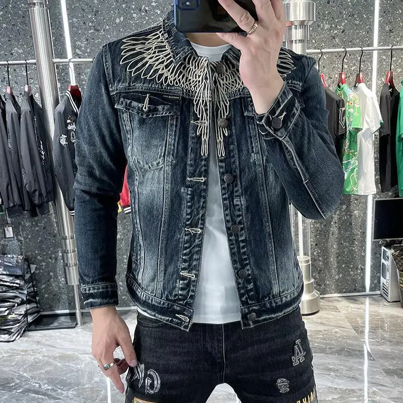 

Осень-зима, новая тонкая модная трендовая джинсовая куртка с вышивкой крыльев, мужское пальто, мужская одежда, повседневная одежда для колледжа, мужская бейсболка
