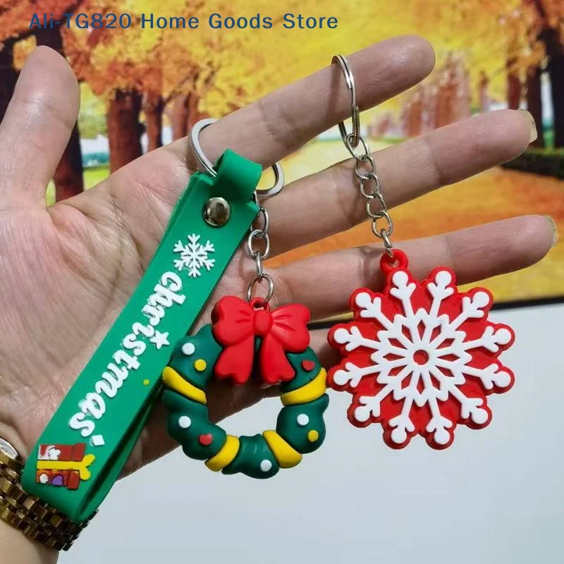 [TG820]Christmas Themed Silicone Keychains Cute 3D Cartoon Santa Reindeer Snowman Perfect For Holiday Gifts Bag Decor Daily Use