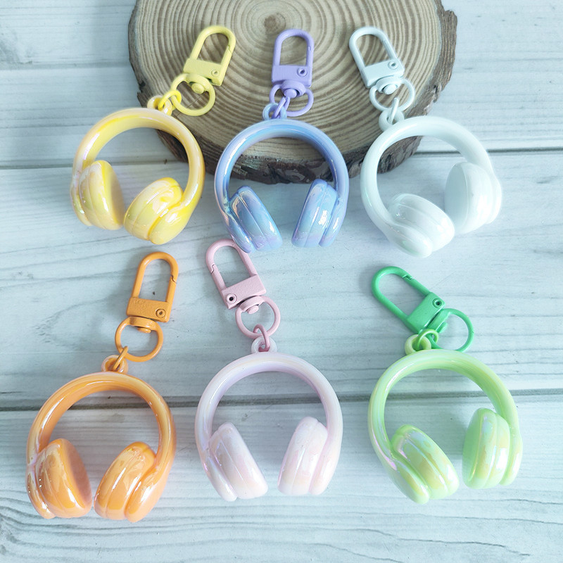 5Pcs Sweet Cool 3D Headphone Shape Acrylic Keychain INS Fashion Bag Pendant Minimalist Versatile Key Ring Ornament