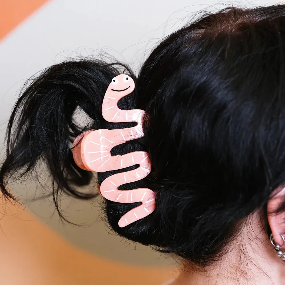 

New Cute Worm Hair Claw Clip Worm Elegant Hairpin Ponytail Holders Women